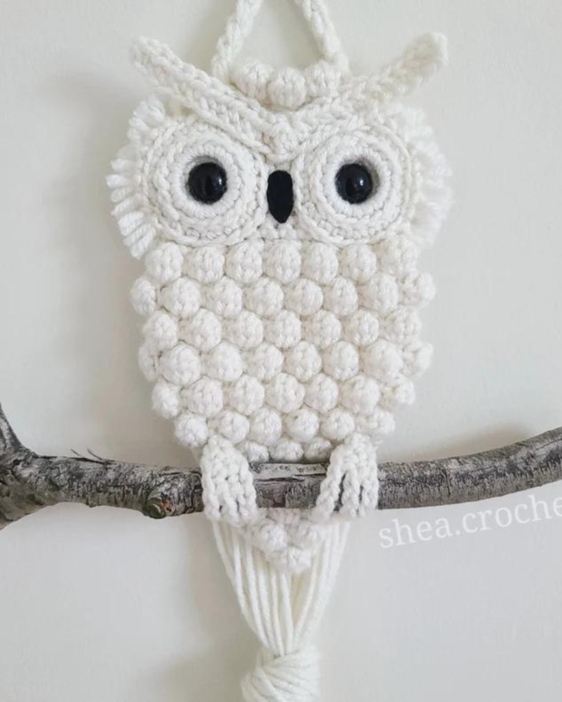 white owl wall hanging