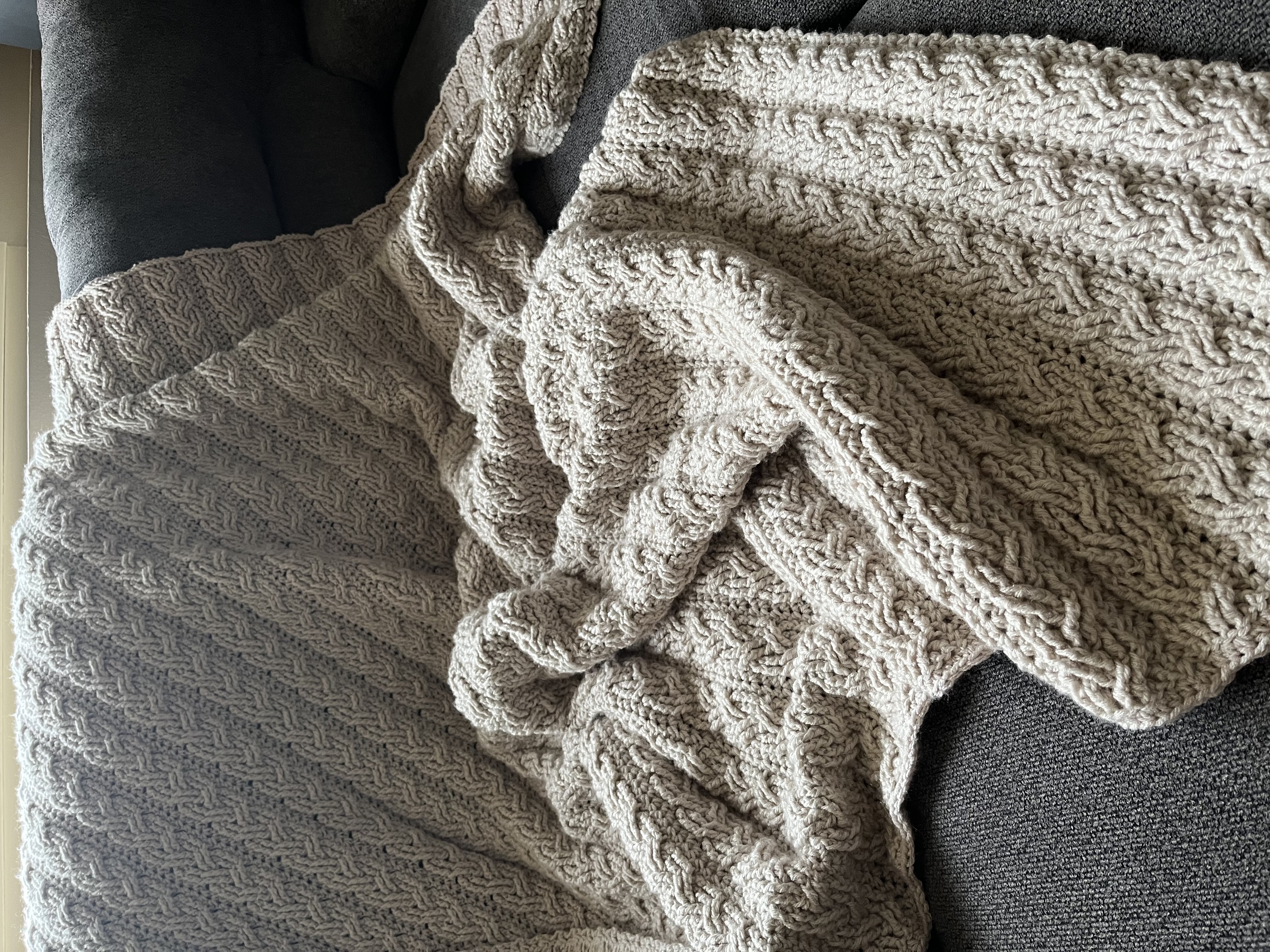 light grey crochet blanket