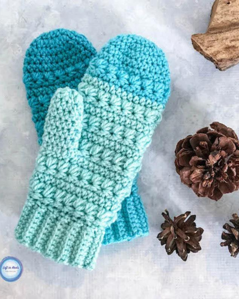 blue ombre crochet mittens