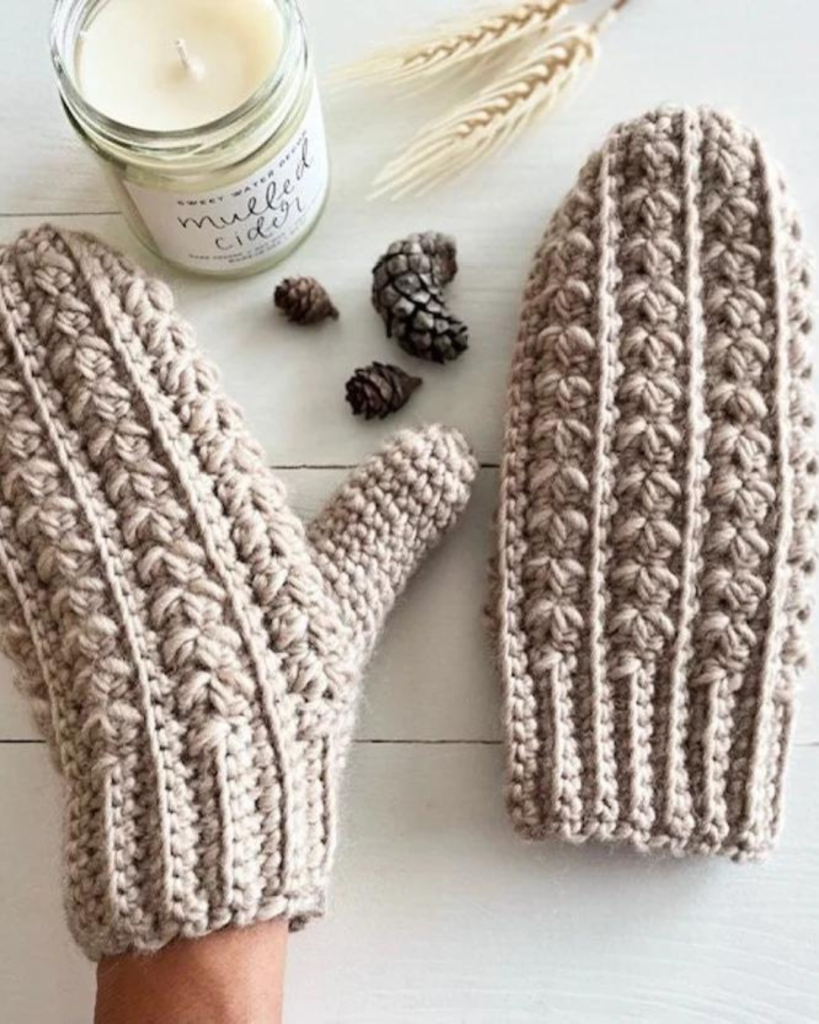grey tan crochet mittens