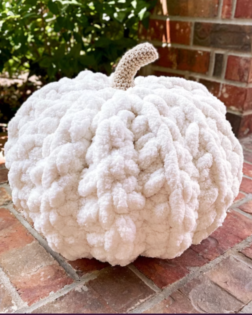 crochet thick white textured pumpkin