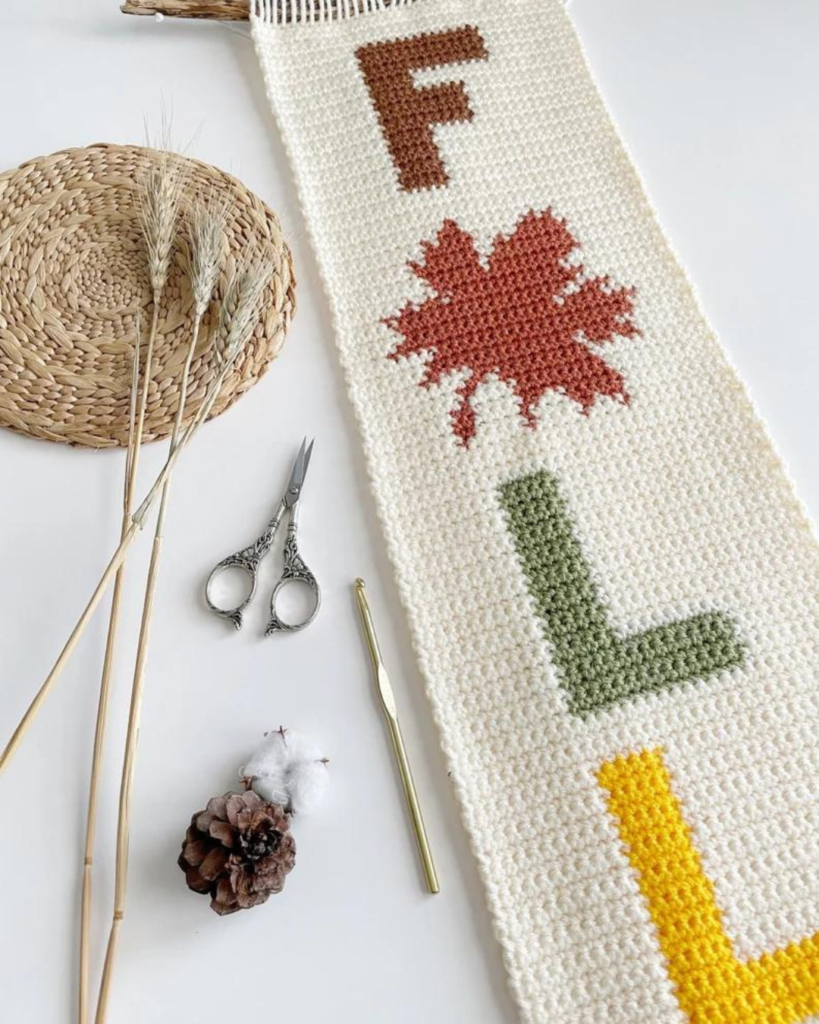 crochet fall wall hanging with leaf